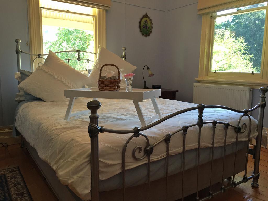 Charnwood Cottages In 워버턴 객실 사진